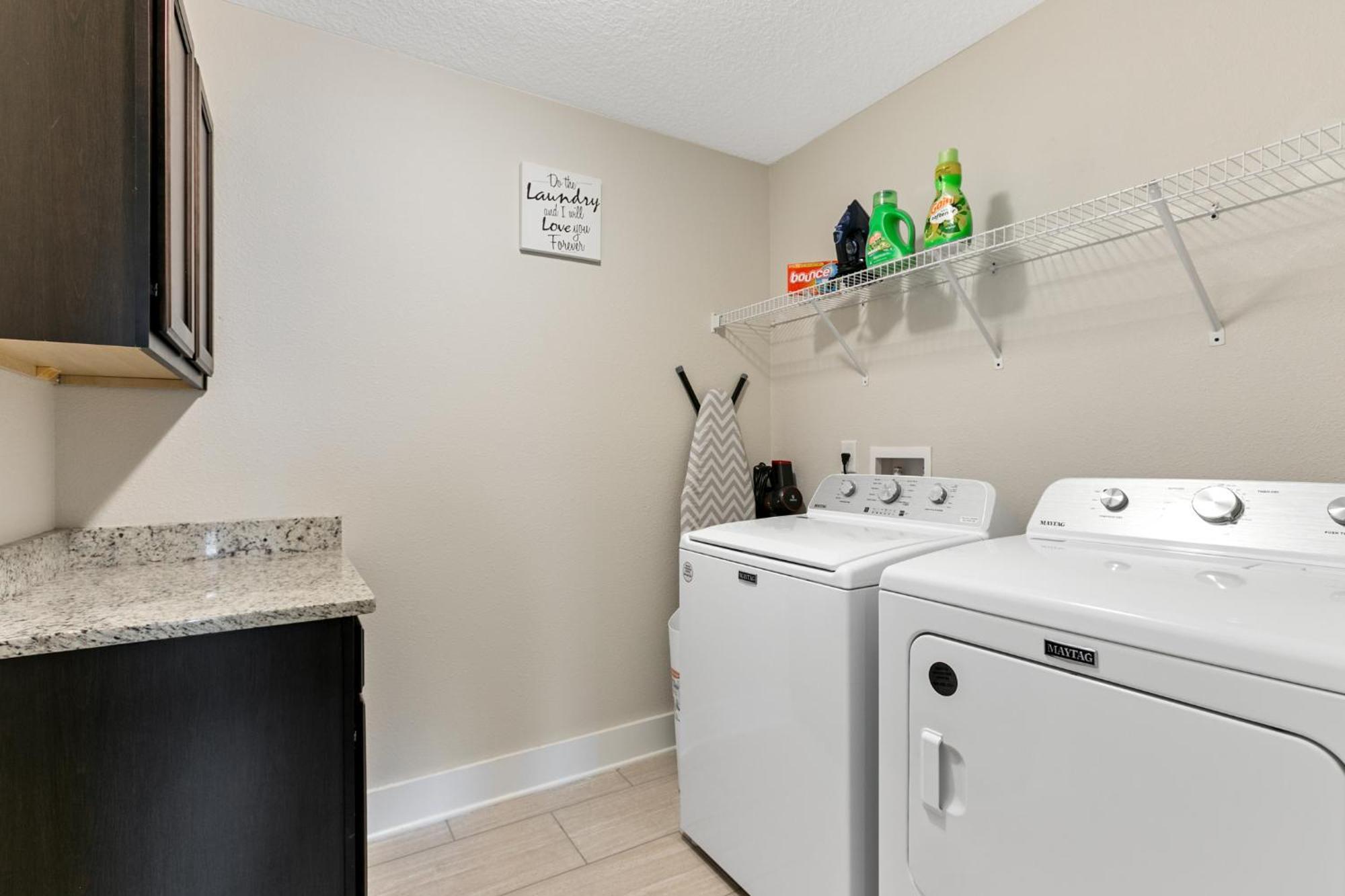 הוילה ג'קסונוויל ביץ' 3 Minutes To Beach, 9 Minutes To Mayo Clinic, King Bed, Sleeps 8 מראה חיצוני תמונה