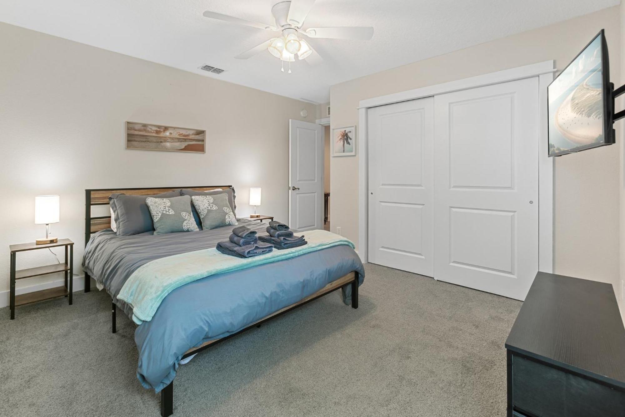 הוילה ג'קסונוויל ביץ' 3 Minutes To Beach, 9 Minutes To Mayo Clinic, King Bed, Sleeps 8 מראה חיצוני תמונה